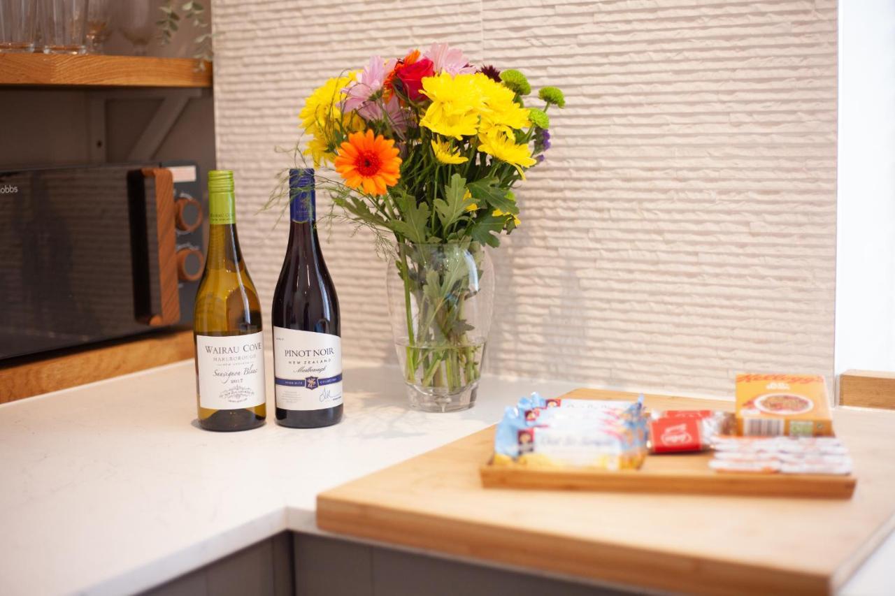 סאות'המפטון Oxford Street Grand Apartment- Free Evening Parking מראה חיצוני תמונה
